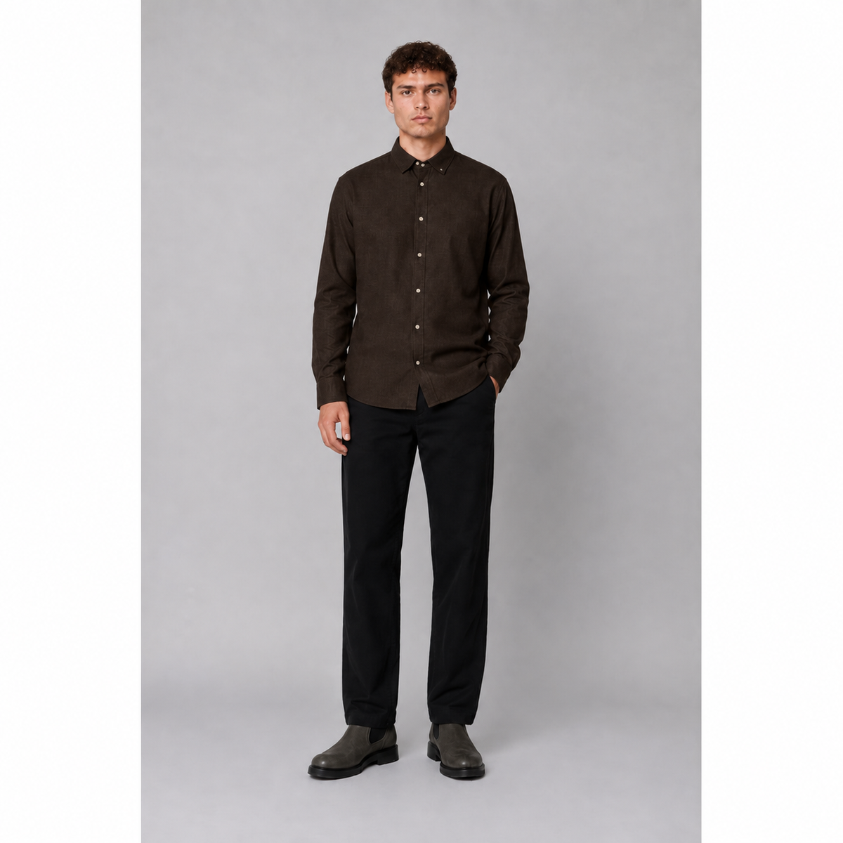 Clean Cut Eske Flannel Shirt Dark Brown – modellbilde