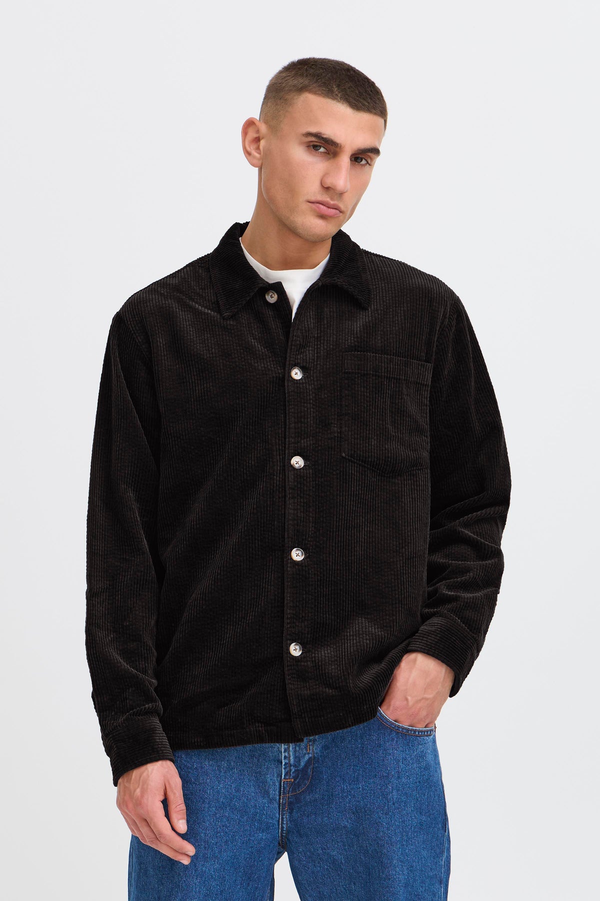 Solid Ingvi Cord Overshirt True Black – produktbilde 3