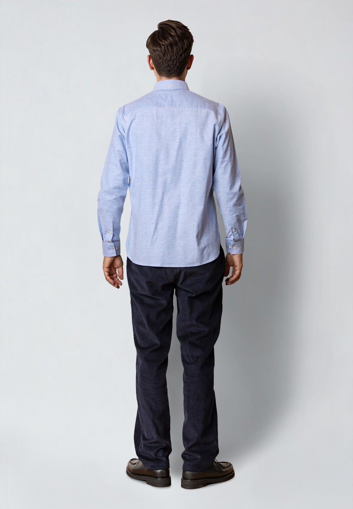 Clean Cut Copenhagen Oxford Stretch Plain Shirt Light Blue – produsentens modellbilde