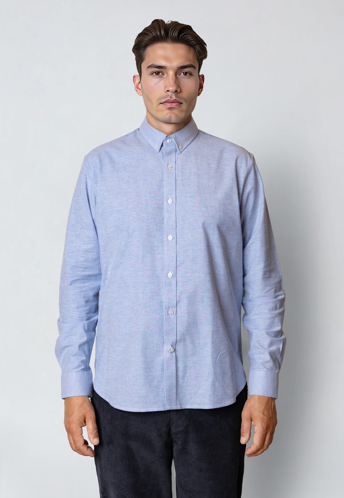 Clean Cut Copenhagen Oxford Stretch Plain Shirt Light Blue – produsentens modellbilde