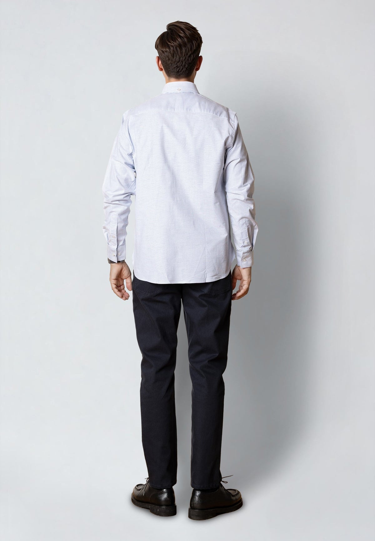 Clean Cut Copenhagen Oxford Stretch Stripe Shirt Light Blue – produsentens modellbilde