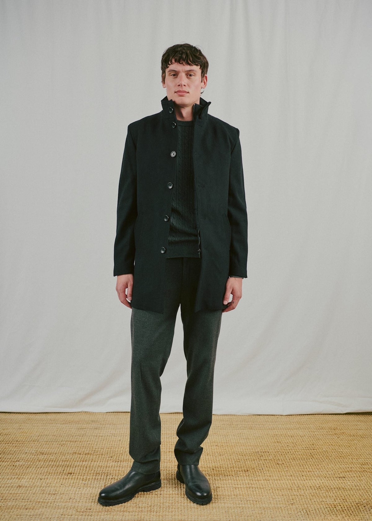 Bruun & Stengade Ontario Black – modellbilde