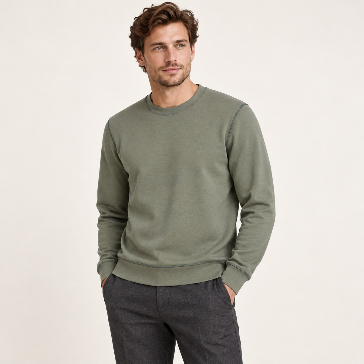 Casual Friday Sebastian Crew Neck Sweatshirt Army Green – modellbilde