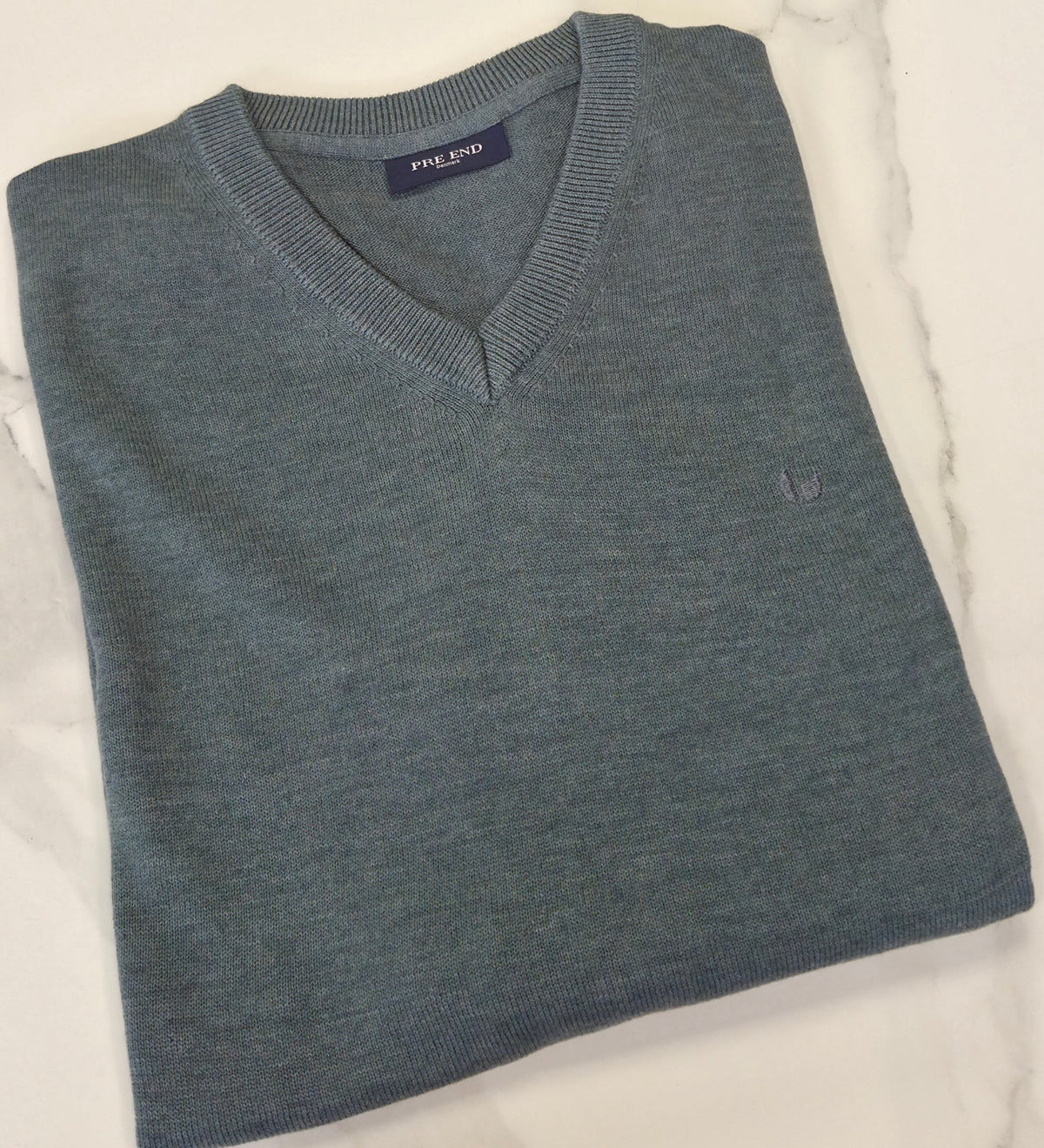 Pre End Malcom V-neck Green Melange – nærmeste dokumenterte farge: Sage Green – produktbilde 1