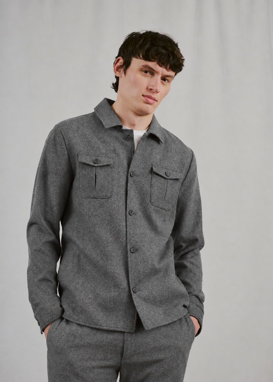 Bruun & Stengade Willem Overshirt Blazer Grey – modellbilde